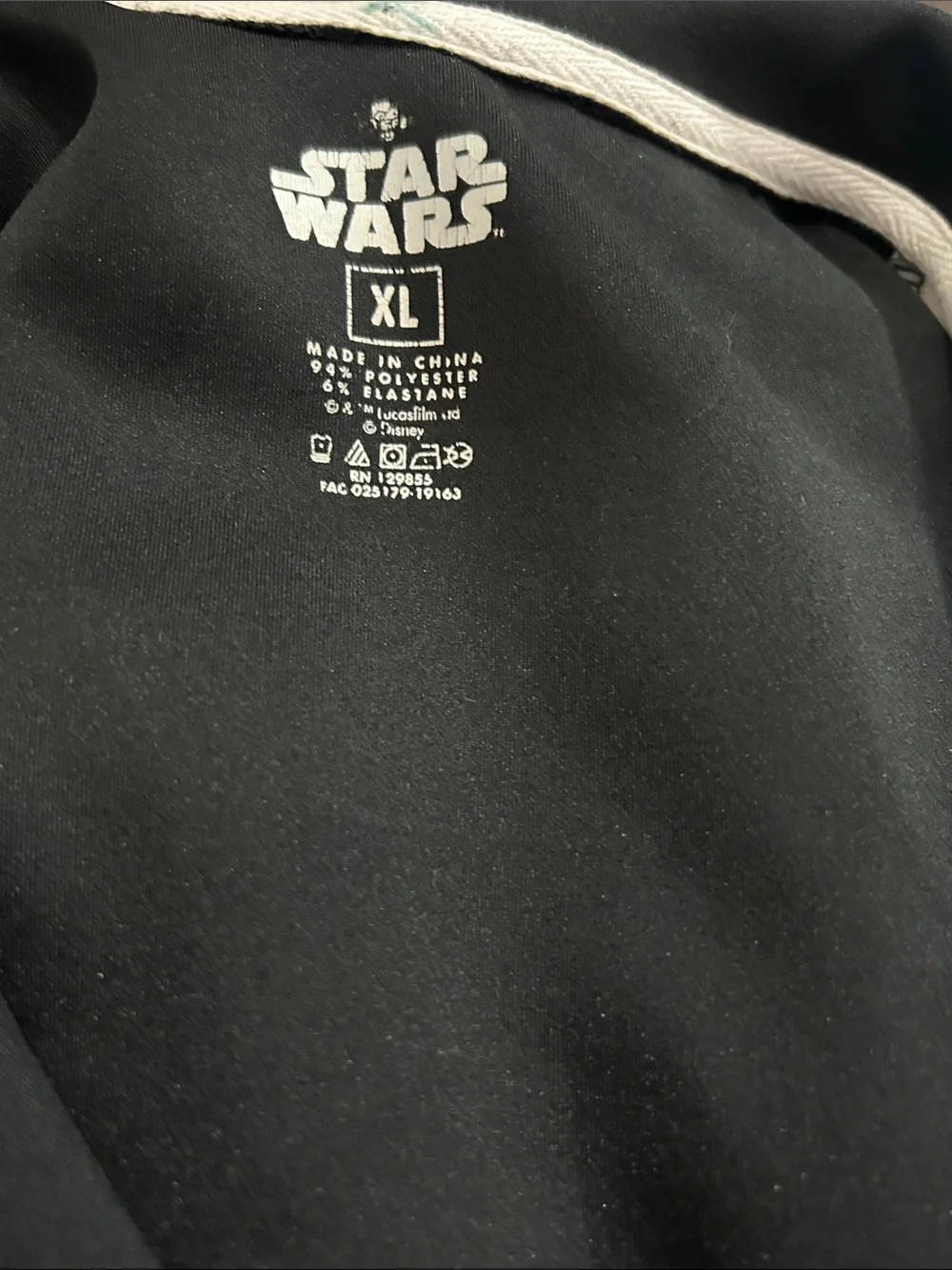 Star Wars black zip